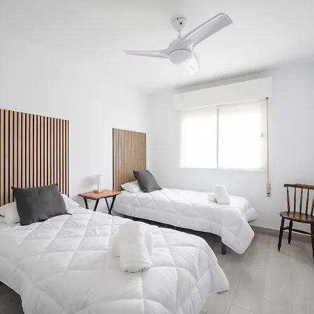 Espacioso Vistas Al Mar