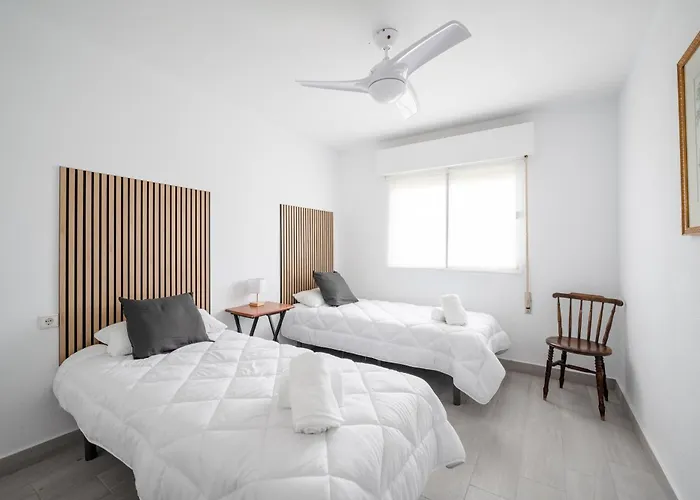 Espacioso Vistas Al Mar