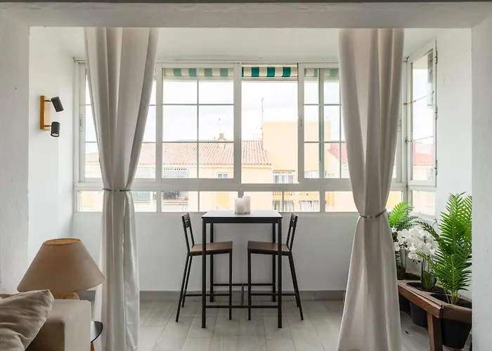 Espacioso Vistas Al Mar *